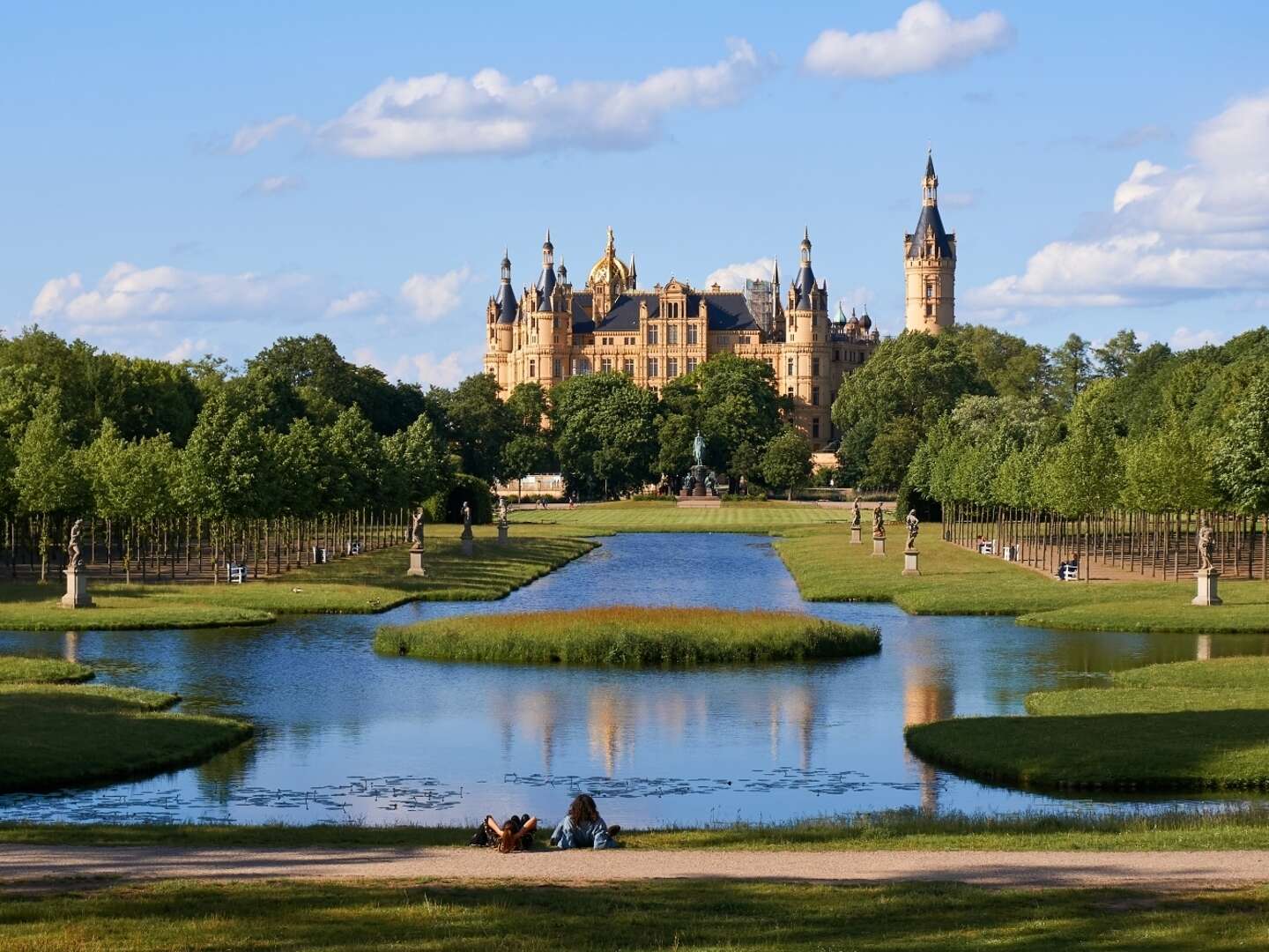 Ostsee & Seenurlaub inkl. Dinner an der Schweriner Seenplatte