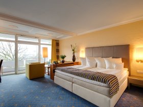 Weihnachten 2025  4 ÜF im Hotel Bellevue Spa & Resort Reiterhof Wirsberg | Oberfranken