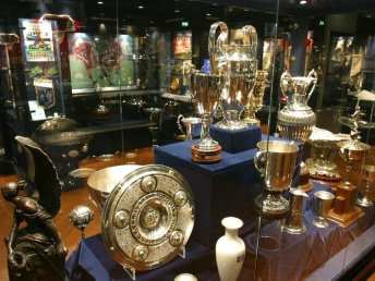 HSV Paket - 3 Tage Hamburg mit Stadion-und Museumsführung