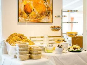 Die Wipfel der Bäume im Harz erkunden