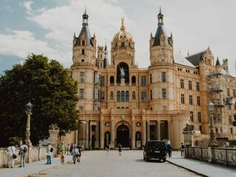 Entdecken Sie das Schweriner Märchenschloss und die Altstadt