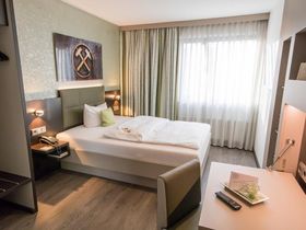 Silvester in Dortmund inkl. Dinner Dance