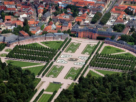 Thermen Kurztrip- 3 Tage mit Candle-Light-Dinner & Badewelt Sinsheim