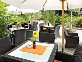 Thermen Kurztrip- 3 Tage mit Candle-Light-Dinner & Badewelt Sinsheim