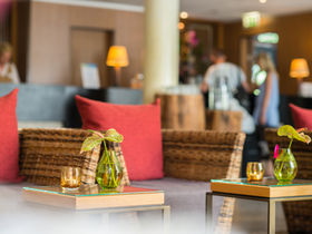 Zeit zu Zweit inkl. Wohlfühldinner & Himmlisches Bronzebad bei Kerzenschein - 3 Tage Bad Saarow