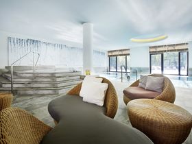 Zeit zu Zweit inkl. Wohlfühldinner & Himmlisches Bronzebad bei Kerzenschein - 3 Tage Bad Saarow