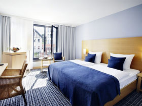 Zeit zu Zweit inkl. Wohlfühldinner & Himmlisches Bronzebad bei Kerzenschein - 3 Tage Bad Saarow