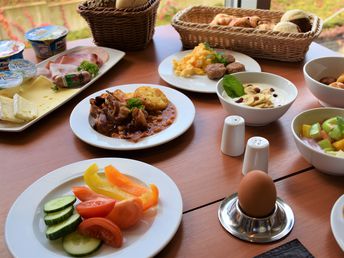 Familienurlaub im Ramada by Wyndham Dresden mit Zooerlebnis / 3 Tage