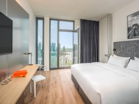 15% Black Friday Special in Bremen am Ufer der Weser