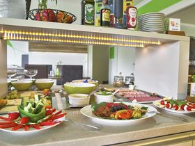 KontrastE die begeistern - mit E-Bike den Donauradweg erkunden