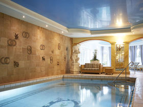 Göbel´s AUS.ZEIT - 4 Nächte