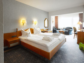 Göbel´s AUS.ZEIT - 4 Nächte