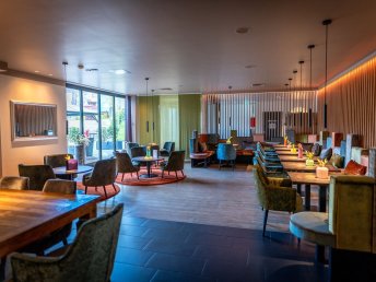STAY & DIVE XL -  3 Tage abtauchen im Dive4Life Indoor-Tauchcenter Rheinland 