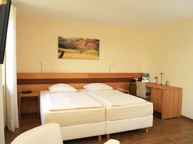 Landidyll Genuss Momente in der Pfalz inkl. 3-Gang & Pfalz Card