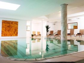 5 Tage Kultur & Genuss in der Domstadt Merseburg inkl. Sektkellerei Freyburg