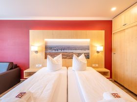 Hotel an der Stadthalle Rostock – Heimathafen am Hbf & bei Events