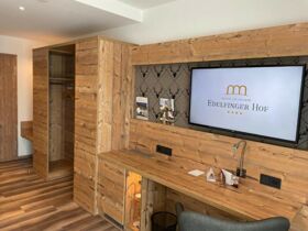 Schnupperwochenende im Landhotel Edelfinger Hof mit Therme & Weinprobe