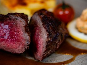 Steaktasting im 4 Sterne Superior Hotel in Trier