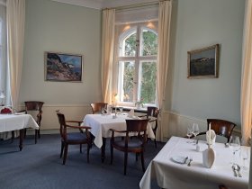 Wintermärchen im Schloss auf Rügen inkl. Dinner & Feuerzangbowle