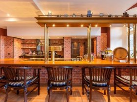 Wintermärchen im Schloss auf Rügen inkl. Dinner & Feuerzangbowle