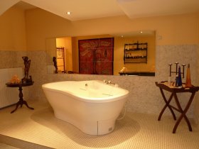 Wintermärchen im Schloss auf Rügen inkl. Dinner & Feuerzangbowle