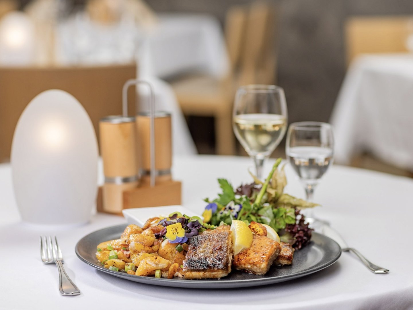 Zeit zu zweit auf Rügen inkl. 4-Gang-Candlelight-Dinner