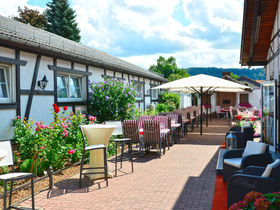 Weekend d`Amour in der Pfalz inkl. 4-Gang-Candlelight Dinner, Cremant & Wellness-Oase