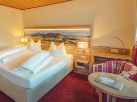 Sanfte Winteridylle genießen – inkl. Sauna und Kerzenscheindinner im Landhotel