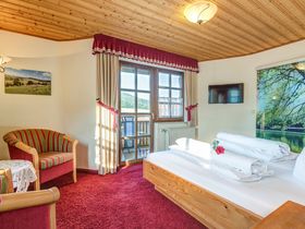 Sanfte Winteridylle genießen – inkl. Sauna und Kerzenscheindinner im Landhotel