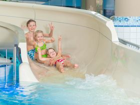 Jahreszeiten-Zauber an der Müritz inkl. Therme & Leihfahrrad I 3 Nächte