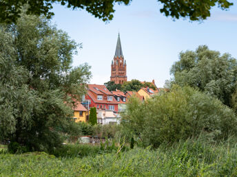 Jahreszeiten-Zauber an der Müritz inkl. Therme & Leihfahrrad