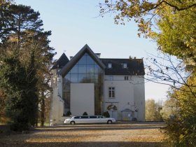 Schmusetage am Niederrhein inkl. Candlelight-Dinner | 3 Tage in der Wasserburg Boetzelaer