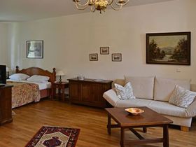 Schmusetage am Niederrhein inkl. Candlelight-Dinner | 3 Tage in der Wasserburg Boetzelaer