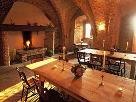 Schmusetage am Niederrhein inkl. Candlelight-Dinner | 3 Tage in der Wasserburg Boetzelaer