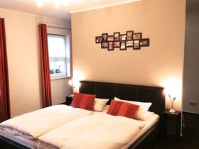 Bärenstarker Kurzurlaub | 3 Tage am Rhein inkl. Schifffahrt & Ticket  2