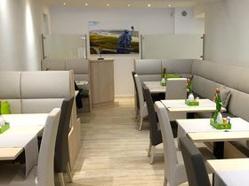 Bärenstarker Kurzurlaub | 3 Tage am Rhein inkl. Schifffahrt & Ticket  2