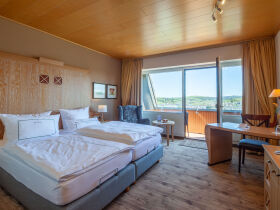 3 Tage Wandern & Radeln durch die Eifel inkl. Halbpension & Lunchpaket