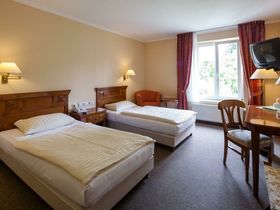 Silvester mit live-Musik in der Großherzoglichen Orangerie Neustrelitz 2