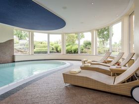 Best Friends - das Freunde Arrangement im Heimathenhof