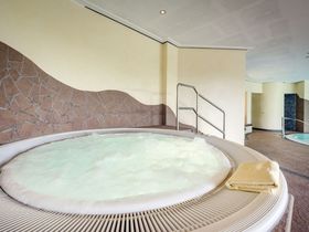 Best Friends - das Freunde Arrangement im Heimathenhof