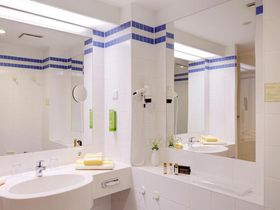 Heiße Quellen - 5 Tage Kurzurlaub in Binz inkl. Abendessen