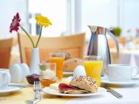 Heiße Quellen - 5 Tage Kurzurlaub in Binz inkl. Abendessen