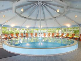 Heiße Quellen - 5 Tage Kurzurlaub in Binz inkl. Abendessen