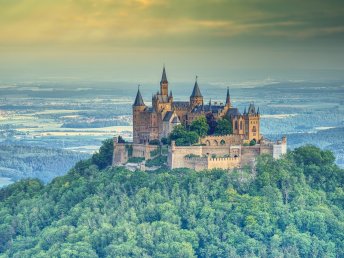 Kultur und Natur im Schwarzwald - Entdeckungstour durch die Burg Hohenzollern inkl. HP | 3 Tage 