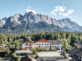 Waxenstein Frühjahrs-Special direkt an der Zugspitze 