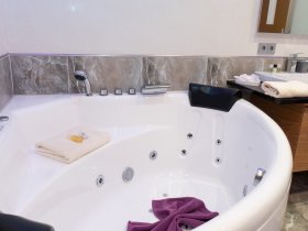 Wohlfühlmomente im Bayerischen Hof  - 7 Tage Gourmet - Auszeit im Bayerischen Wald