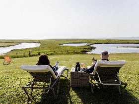 AusZeit auf der Hallig und mitten im Meer - inkl. täglichem Abendessen