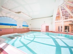 Magische Momente zum Jahreswechsel mit Gala-Buffet, Livemusik & Tanz