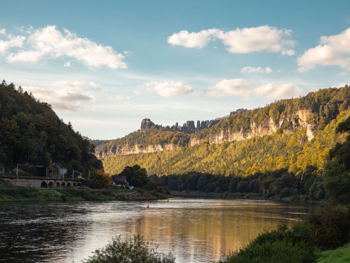 8 Tage in Schmilka direkt an der Elbe in der Sächsischen Schweiz   