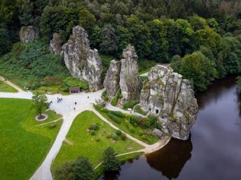 2 Tage zu Fuß ums Dorf der Tiere im Weserbergland